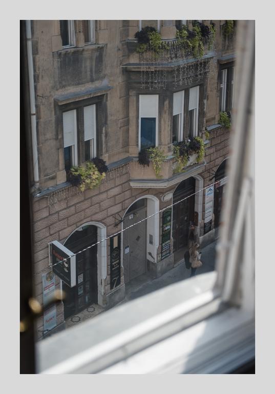 Jettsetter Luxury Apartment By Andrassy Ave & Opera Budapest Room photo